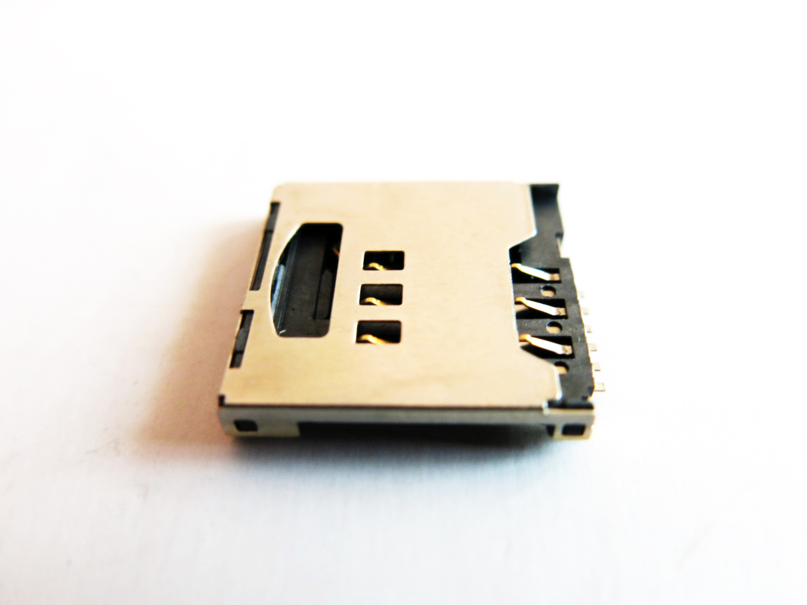 Micro Mini Card & SIM Card 2 in 1 Connector